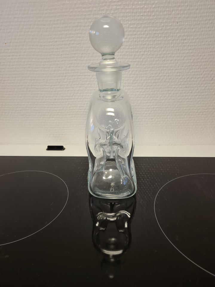 Glas, Karaffel med prop