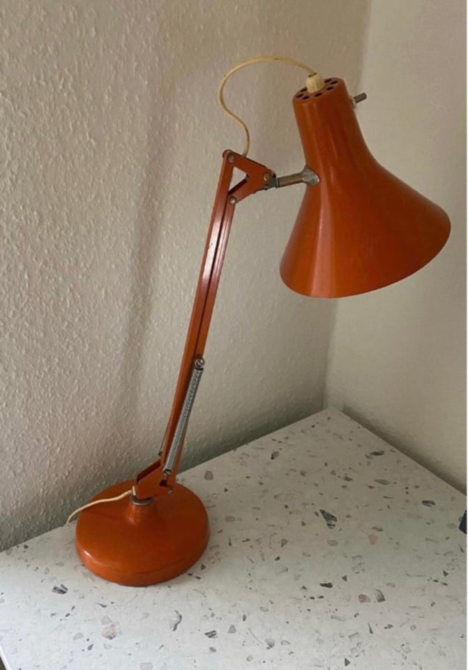 Skrivebordslampe Luxo L9