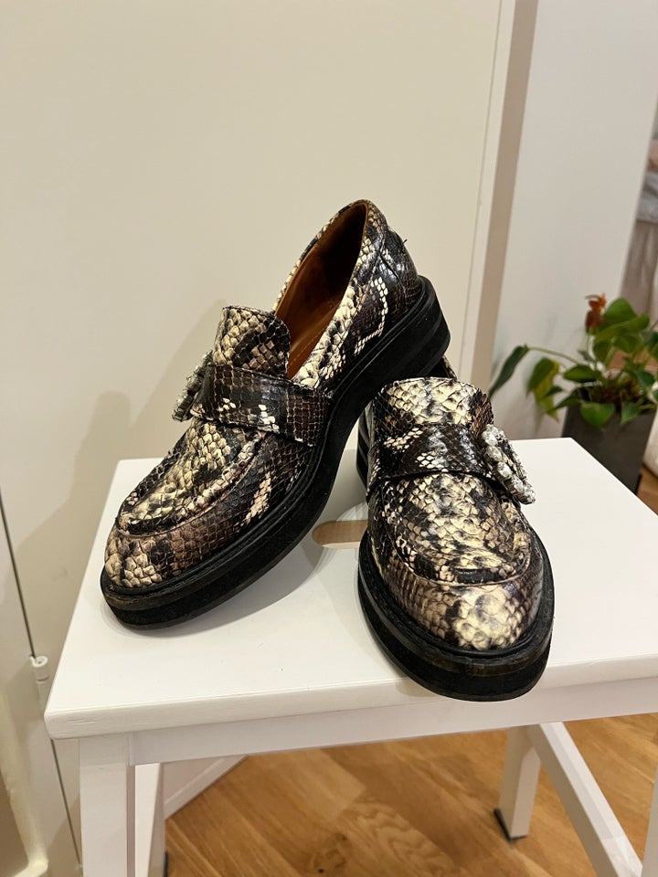 Loafers, str. 39, Billi Bi