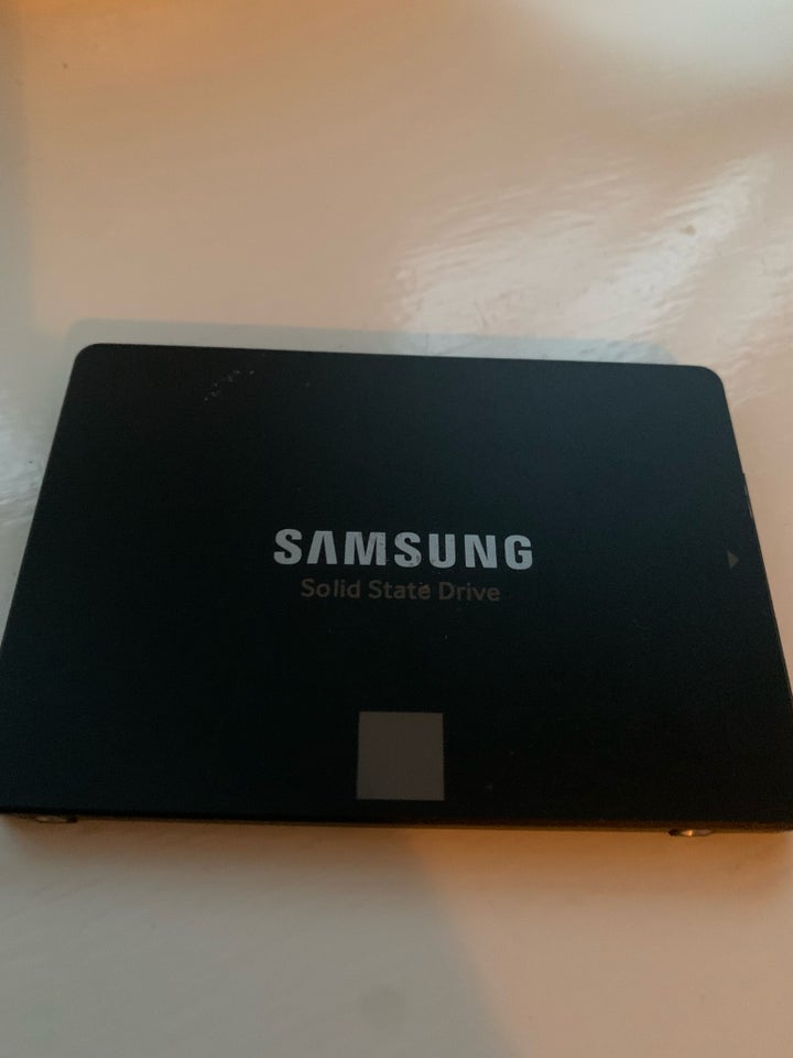 Samsung , 1000 GB, God