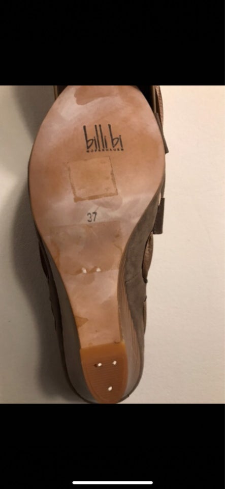 Pumps, str. 37, Billi Bi