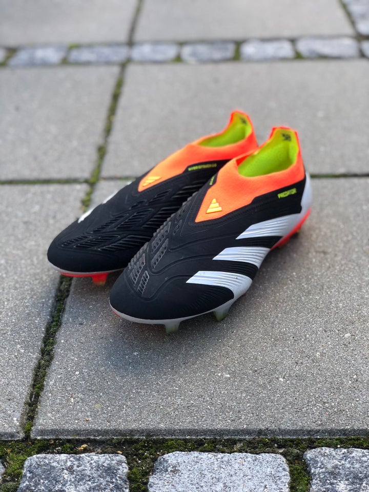 Fodboldstøvler, Adidas predator,