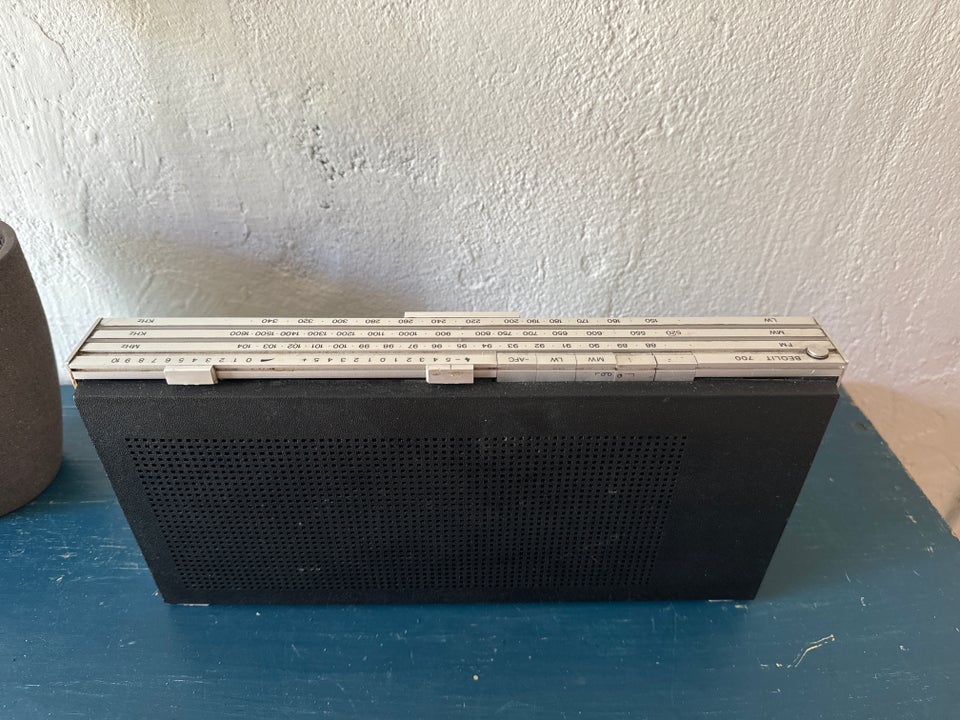 AM/FM radio, Bang  Olufsen, Beolit