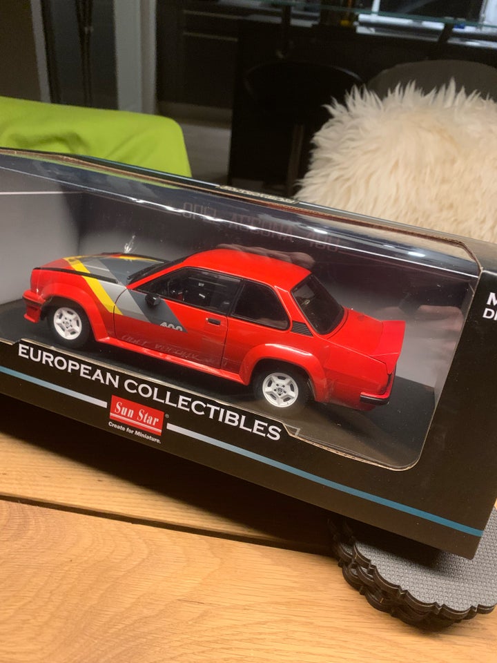 Modelbil, Opel Ascona b 400, skala