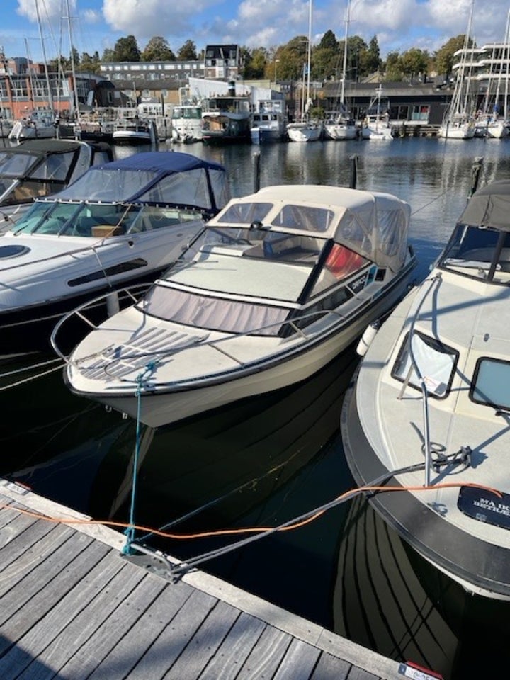 Draco 2300 SC, Daycruiser, årg.