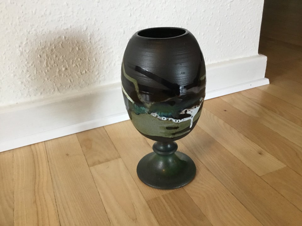 Keramik Vase i grønne nuancer