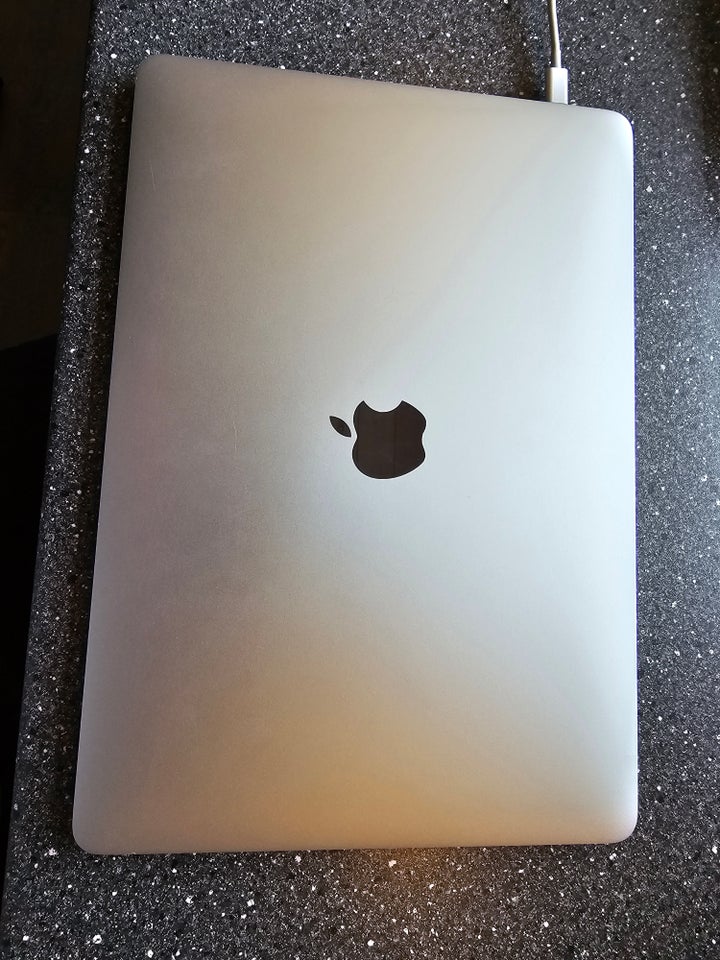 MacBook Pro 152 24 GHz