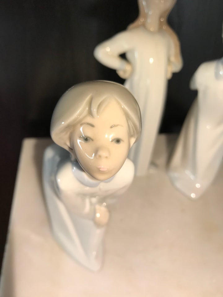 Porcelænsfigur barnefigur