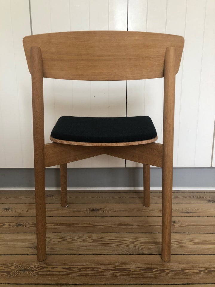 Anden arkitekt stol Cross Chair