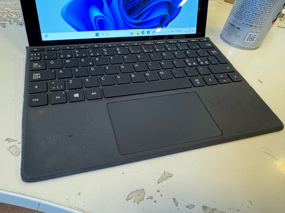 Microsoft Surface Go Pentium Gold