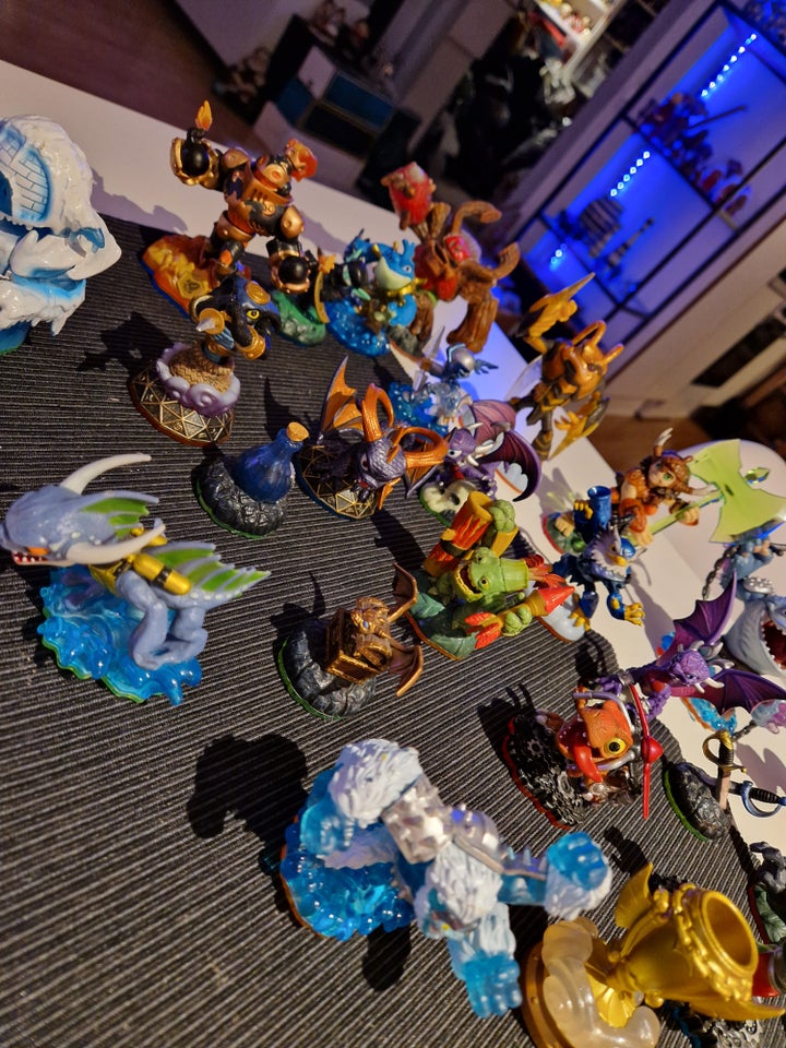 SKYLANDERS FIGURER, SKYLANDERS