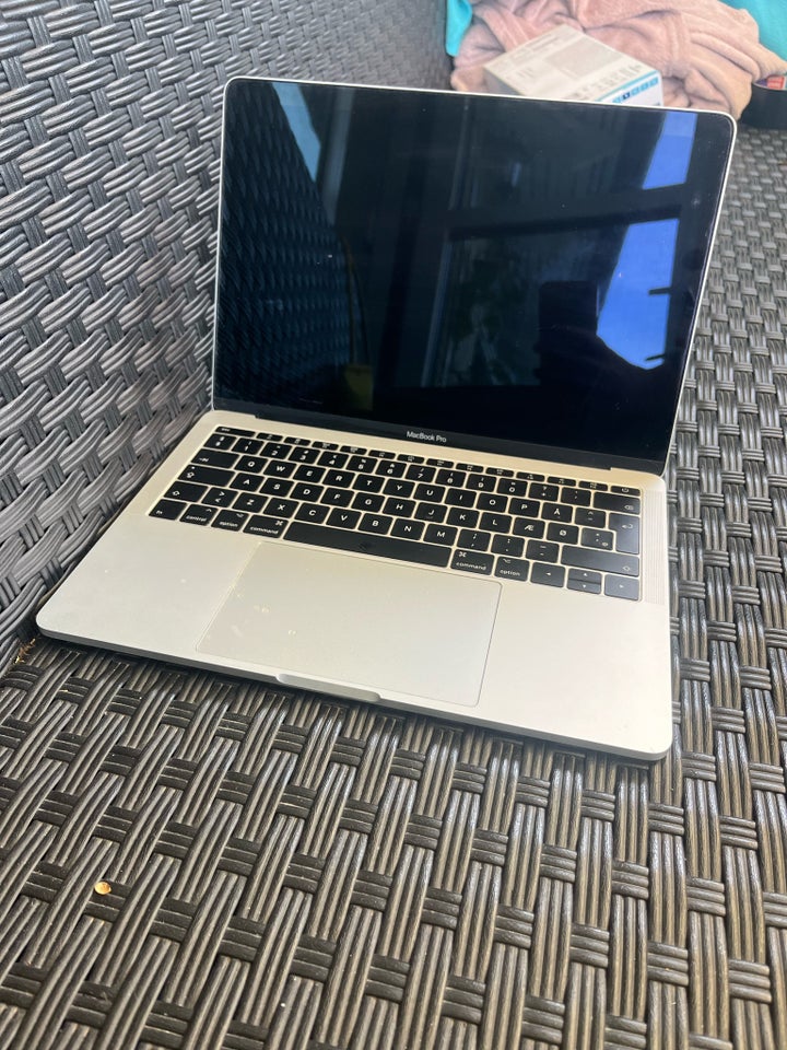 MacBook Pro A1708 Rimelig