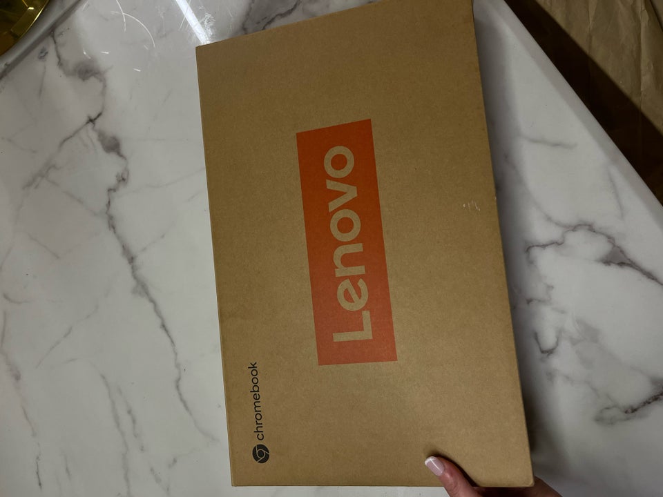 Lenovo IP Slim 3 Chromebook 14”,