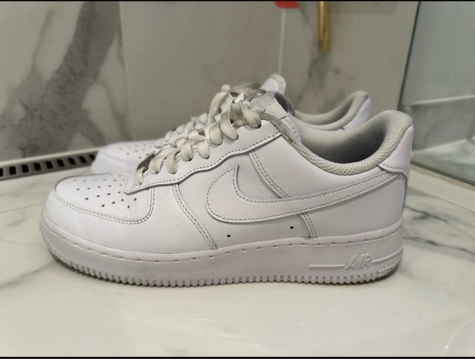 Sneakers, Nike AIR FORCE ONE, str.