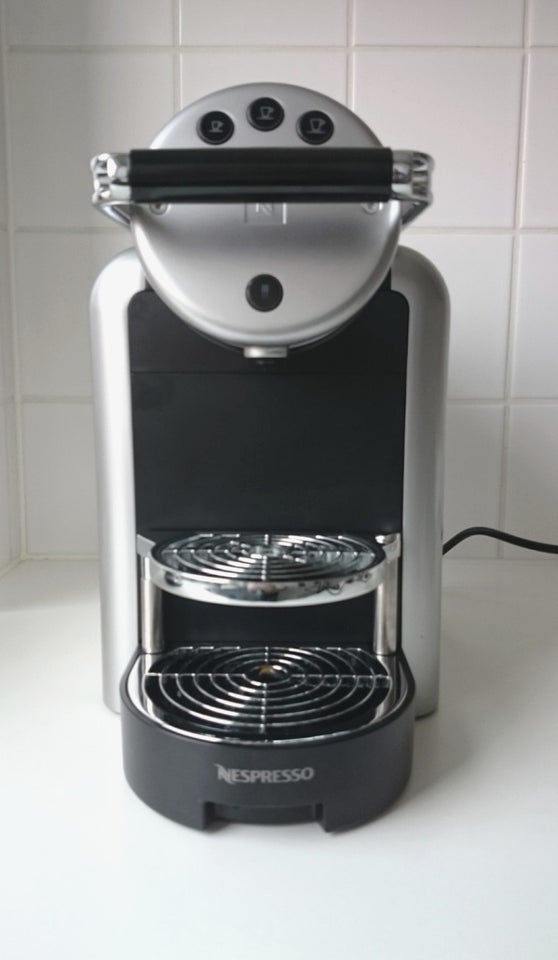 Zenius Pro ZN100, Nespresso