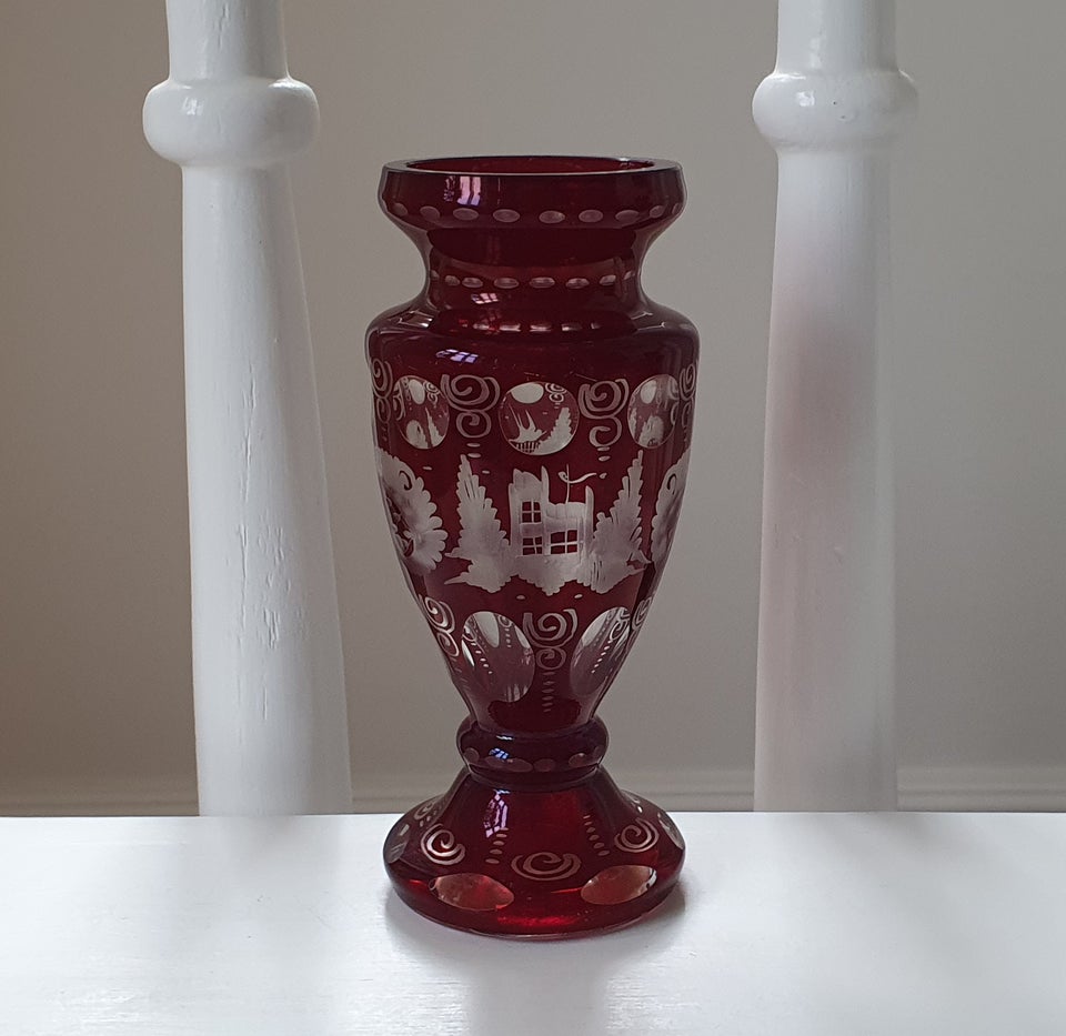 Glas, Bøhmisk vase, Bøhmisk