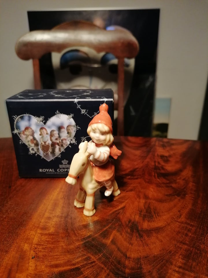 Royal Copenhagen pixie nisse på