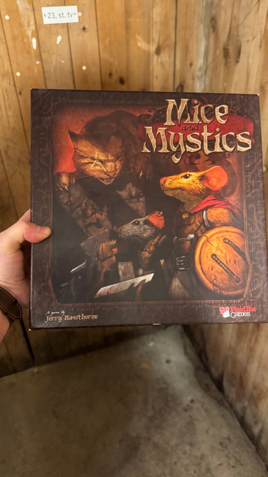 Mice and Mystics, Co-op brætspil,