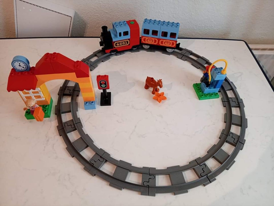 Lego Duplo 10507 mit første togsæt