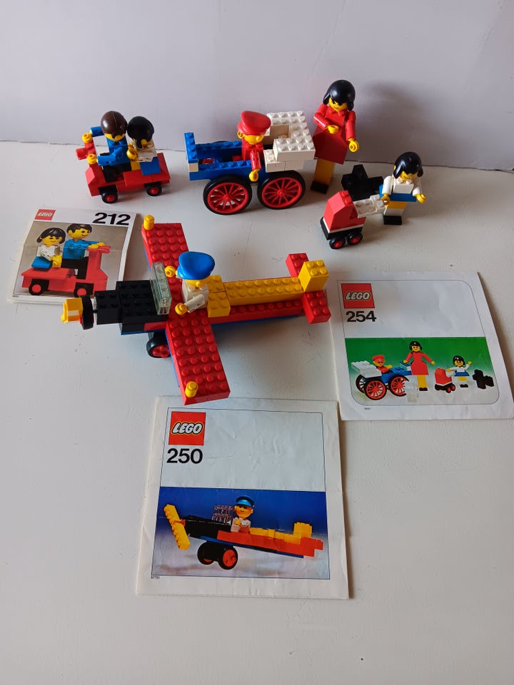 Lego andet 212+250+254