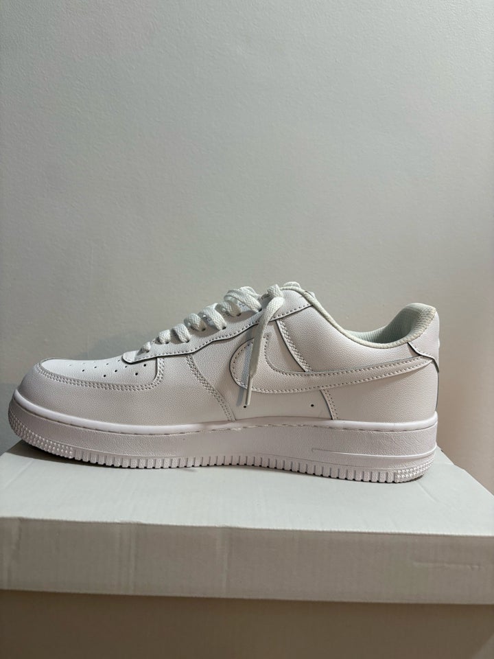 Sneakers, Nike, str. 47,5