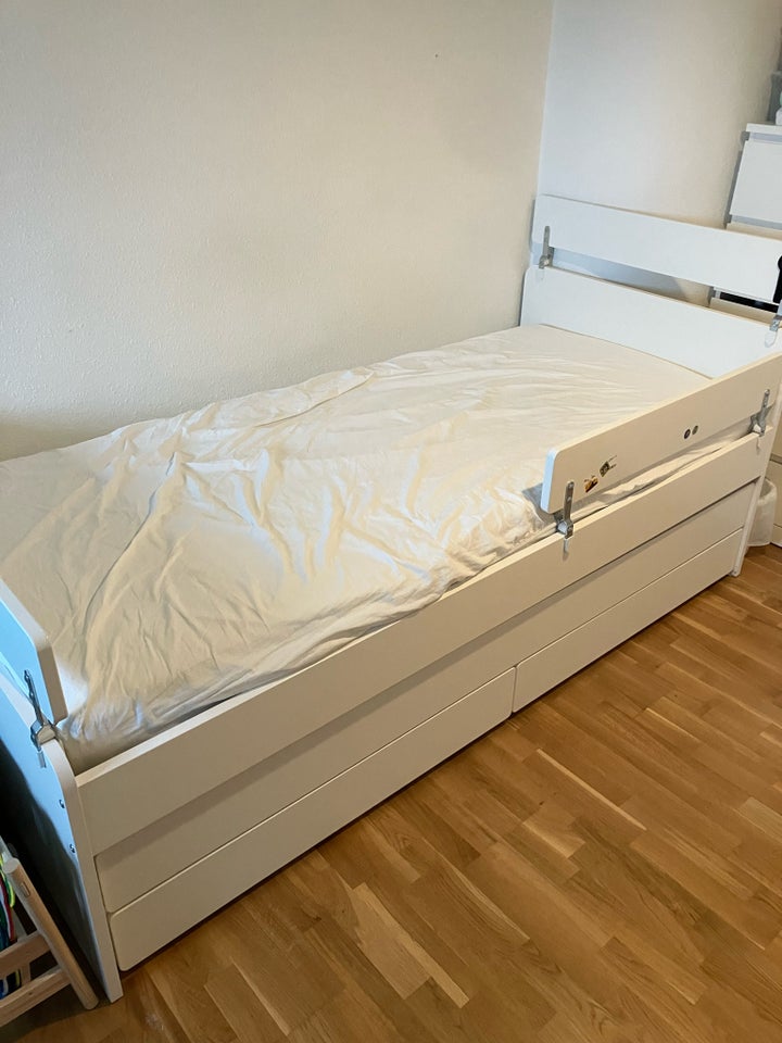 Gæsteseng, IKEA, b: 96 l: 206 h: 57