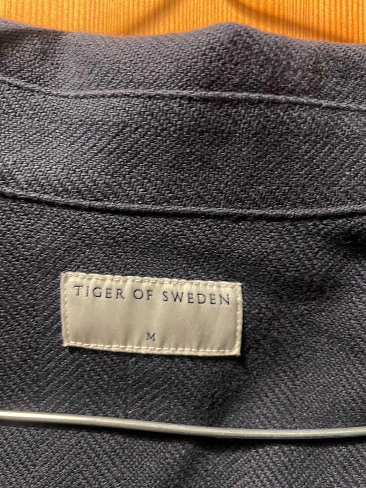 Jakke, str. M, Tiger of sweden