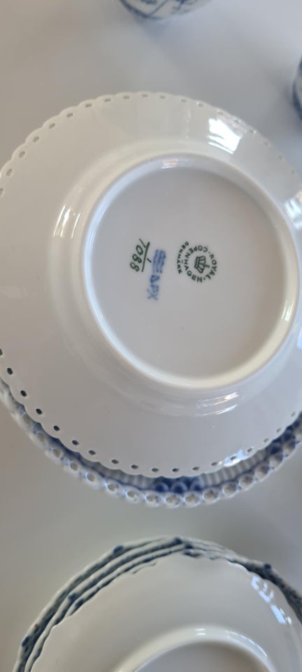 Porcelæn, Kaffestel, Royal