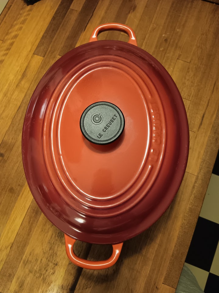 Oval støbejernsgryde, Le Creuset