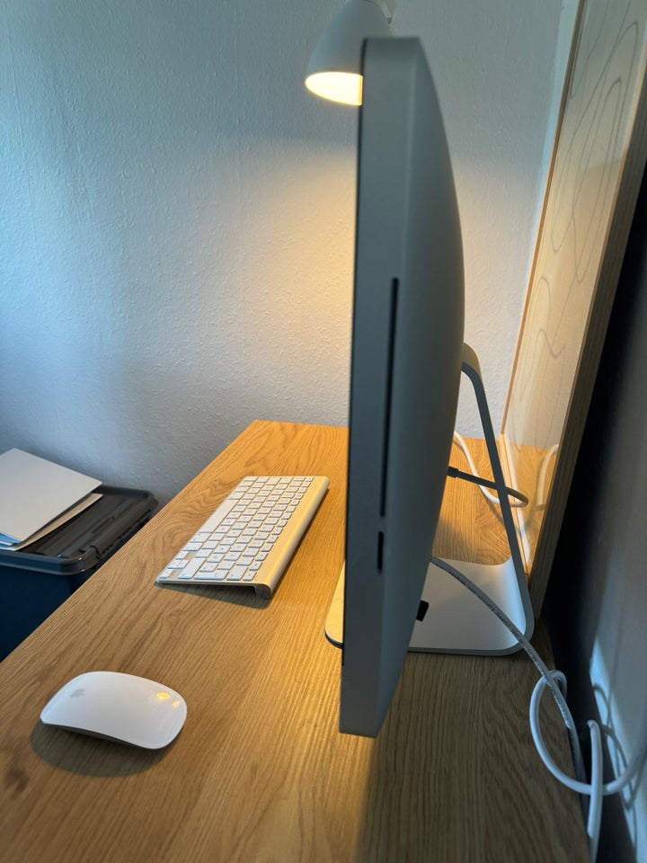 iMac 215-inch Mid 2011