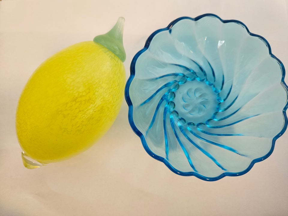Glas Pynte citron I glas og blå glas