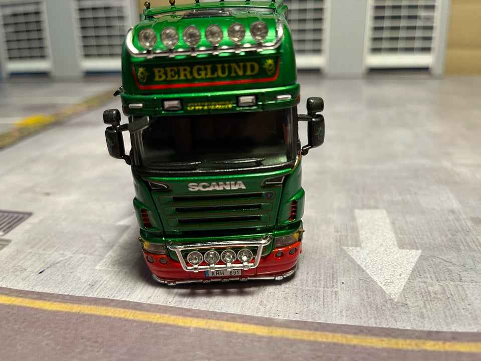 Modellastbil, WSI SCANIA, skala