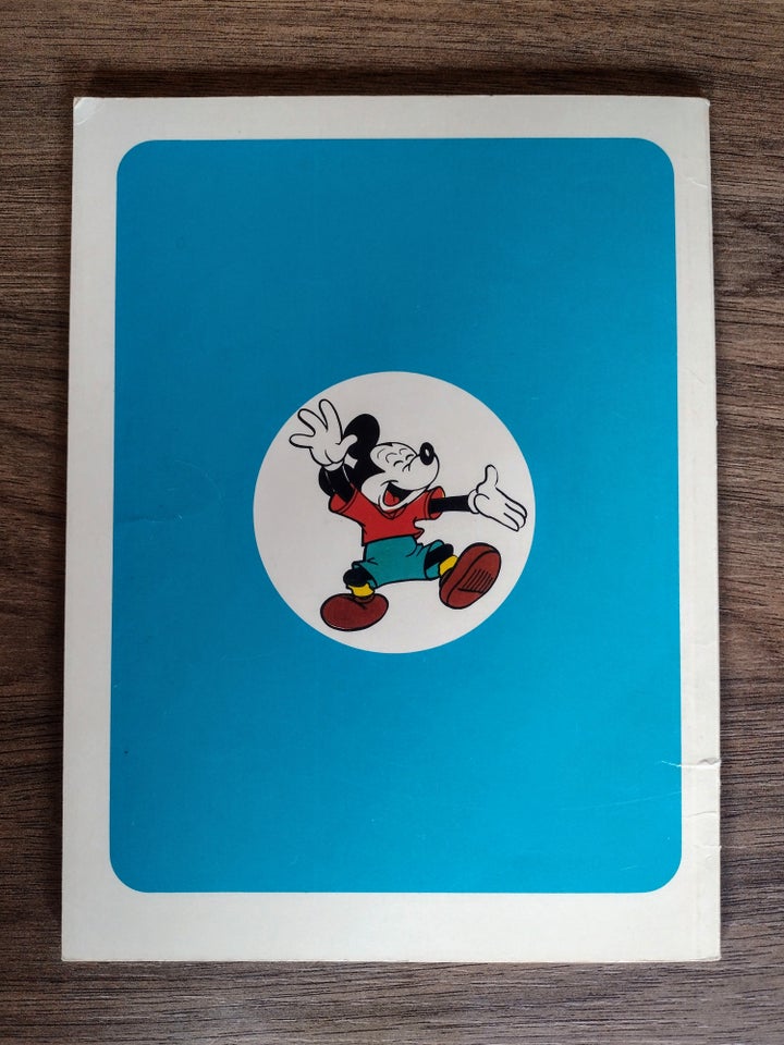 Mickey Mouse på opdagelse , Walt