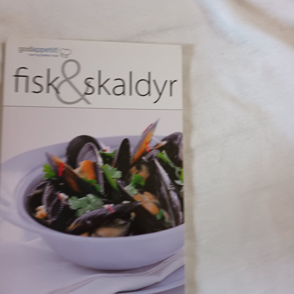 Fisk og skaldyr, Dorte Holst (dansk