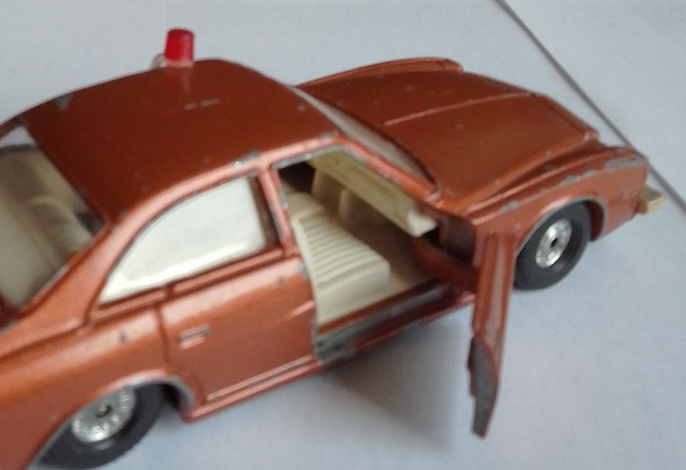 Modelbil, CORGI BUICK REGAL, skala