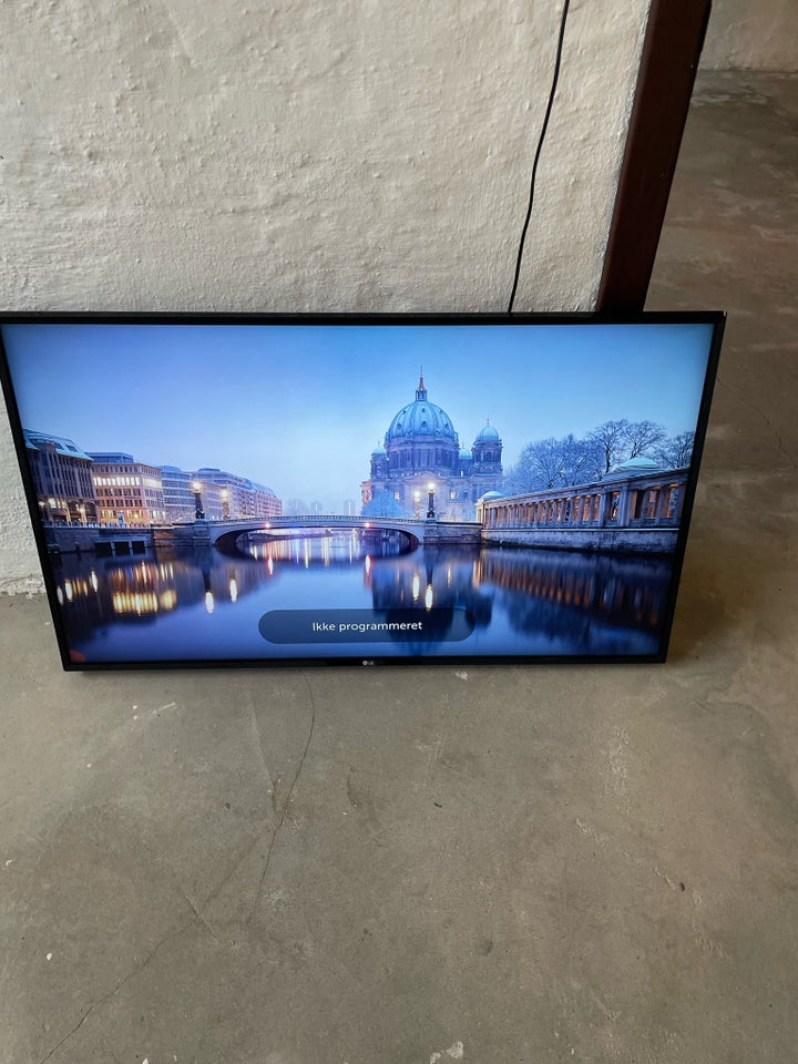 LG, 49", Perfekt