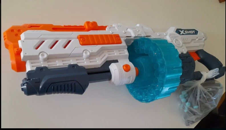 Våben, X shot nerf gun