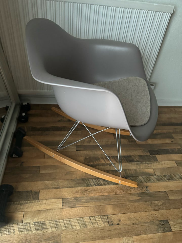 Gyngestol andet Eames RAR