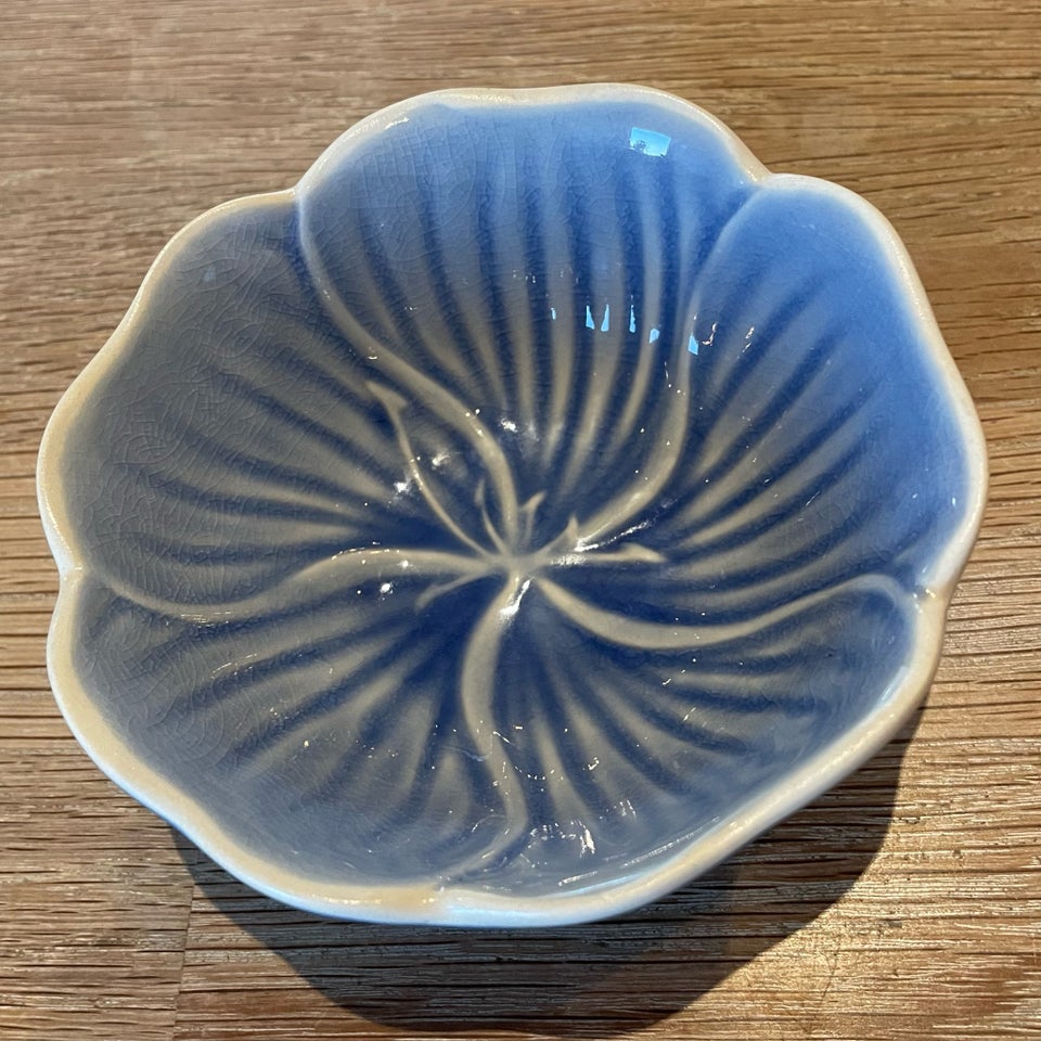 Porcelæn, Blomster skål