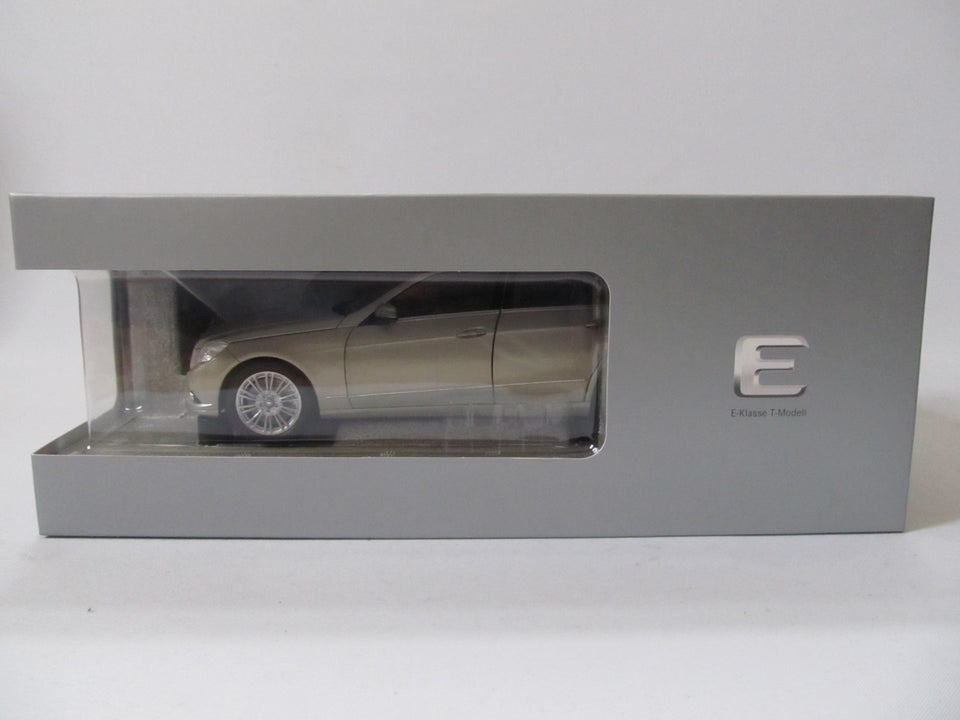 Modelbil, Minichamps - Mercedes