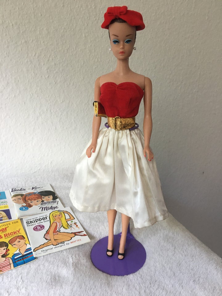 Barbie, VINTAGE BABIE MATTEL