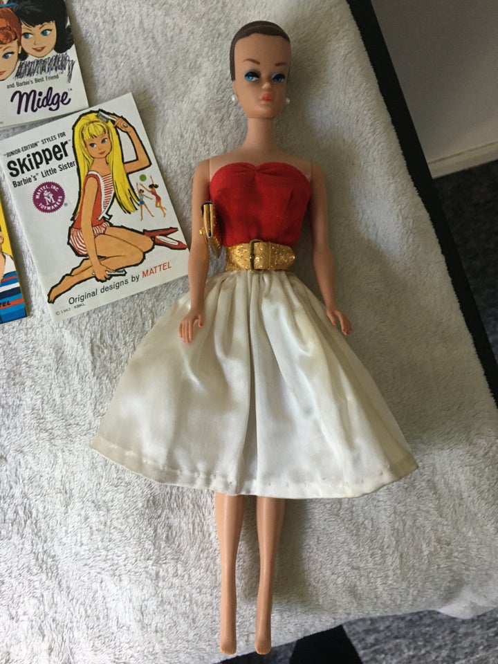 Barbie, VINTAGE BABIE MATTEL