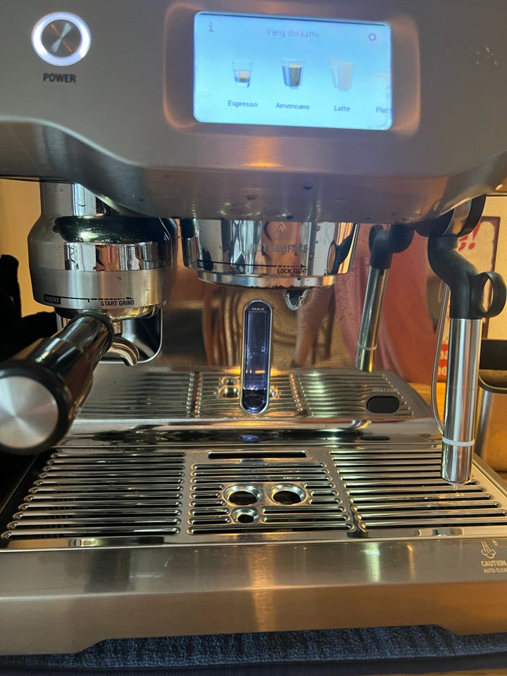 Fuldautomatisk espressomaskine