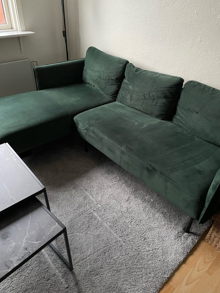 Charmerende velour sofa sæl...