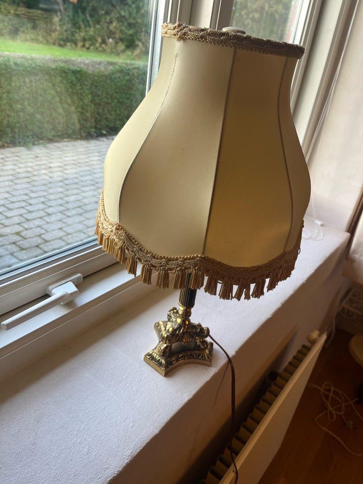 Lampe, Ukendte