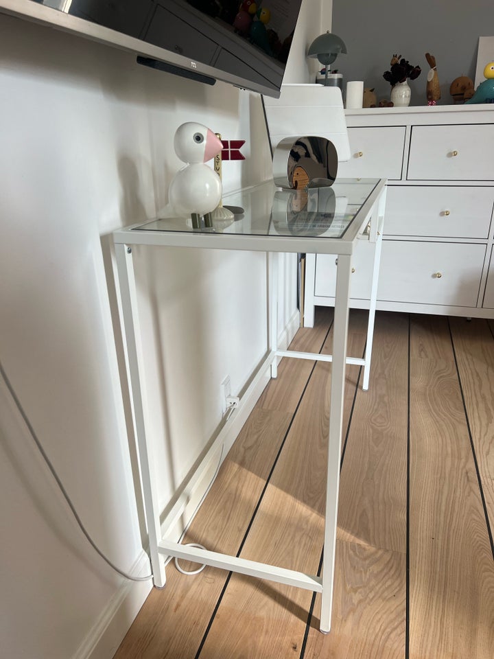 Skrivebord Ikea b: 100 d: 36 h: 74