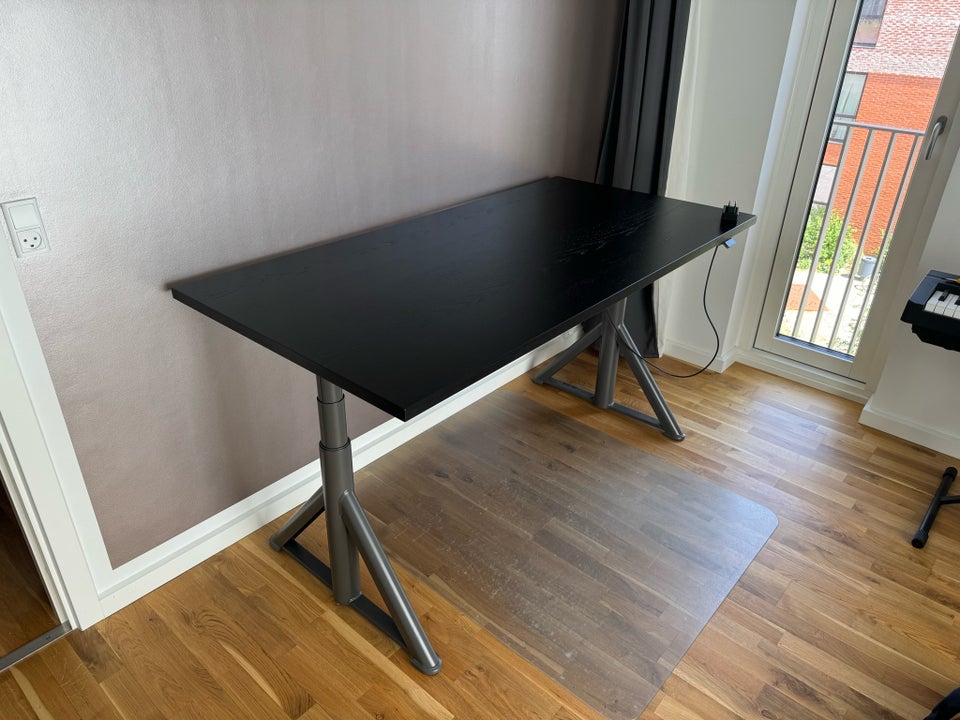 Skrivebord IKEA Hæve/Sænkebord