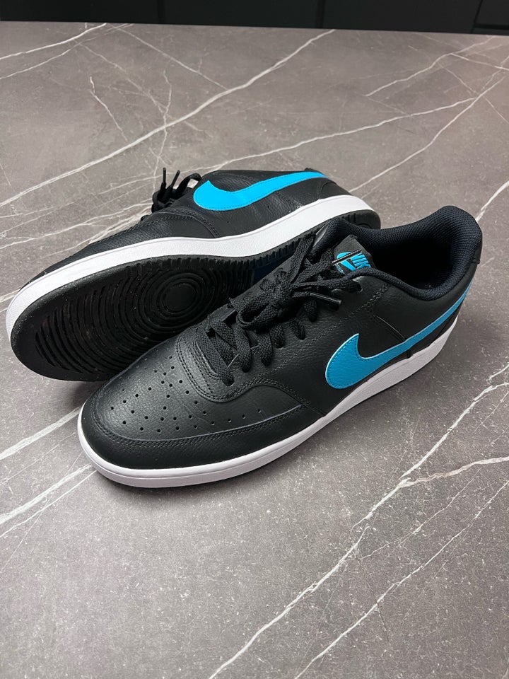 Sneakers, Nike Court Vision Low