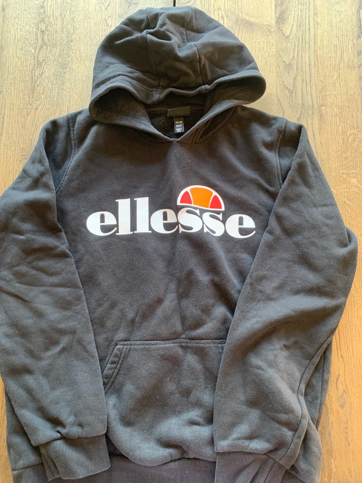 Hættetrøje Sweat Ellesse