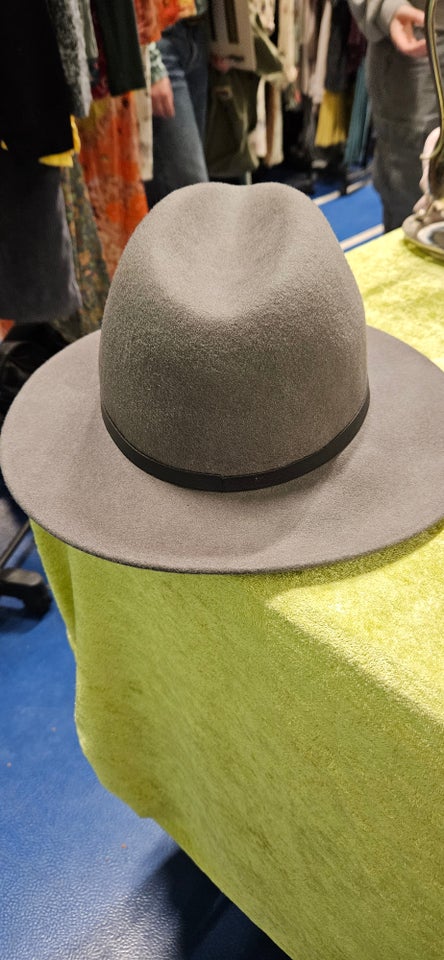 Hat, River Island, str. Onesize